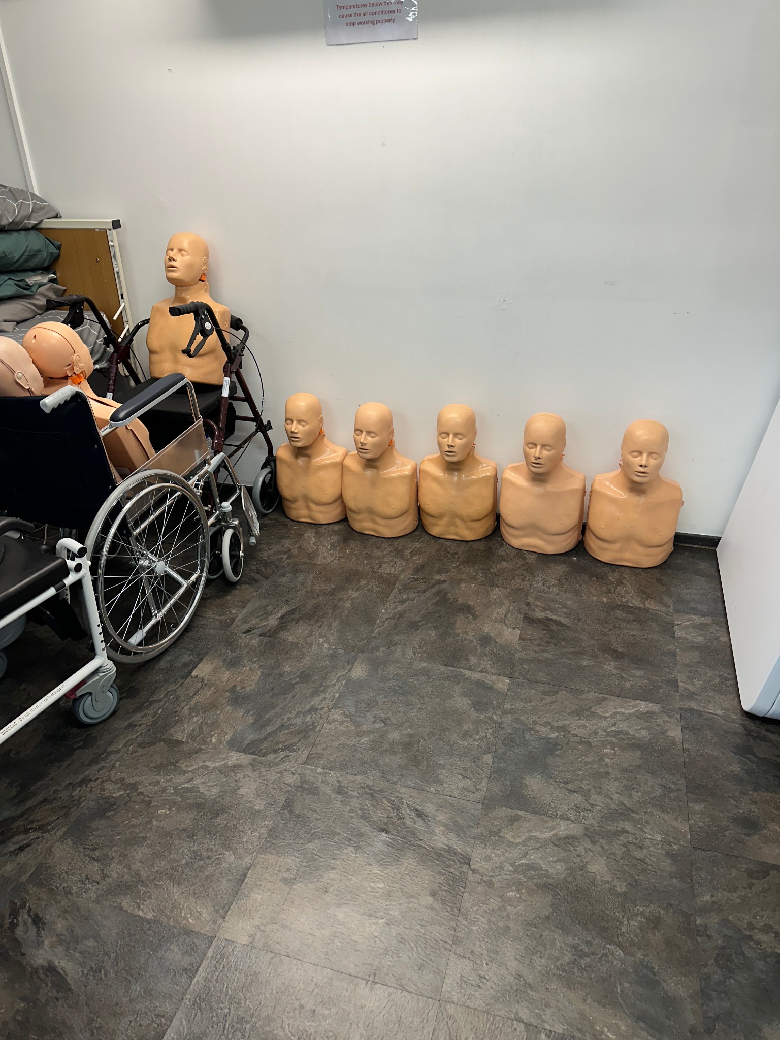 SHIN FITNESS First Aid and CPR training